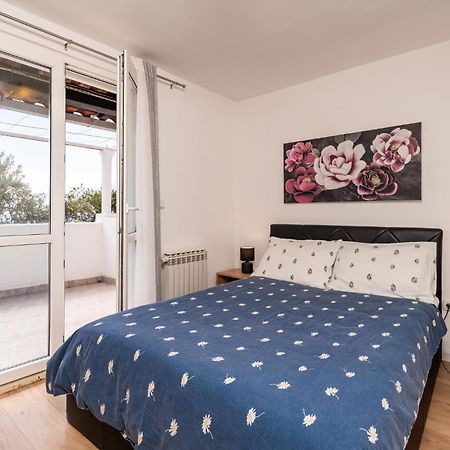 Cozy Apartment In Dubrovnik With House Sea View Ngoại thất bức ảnh