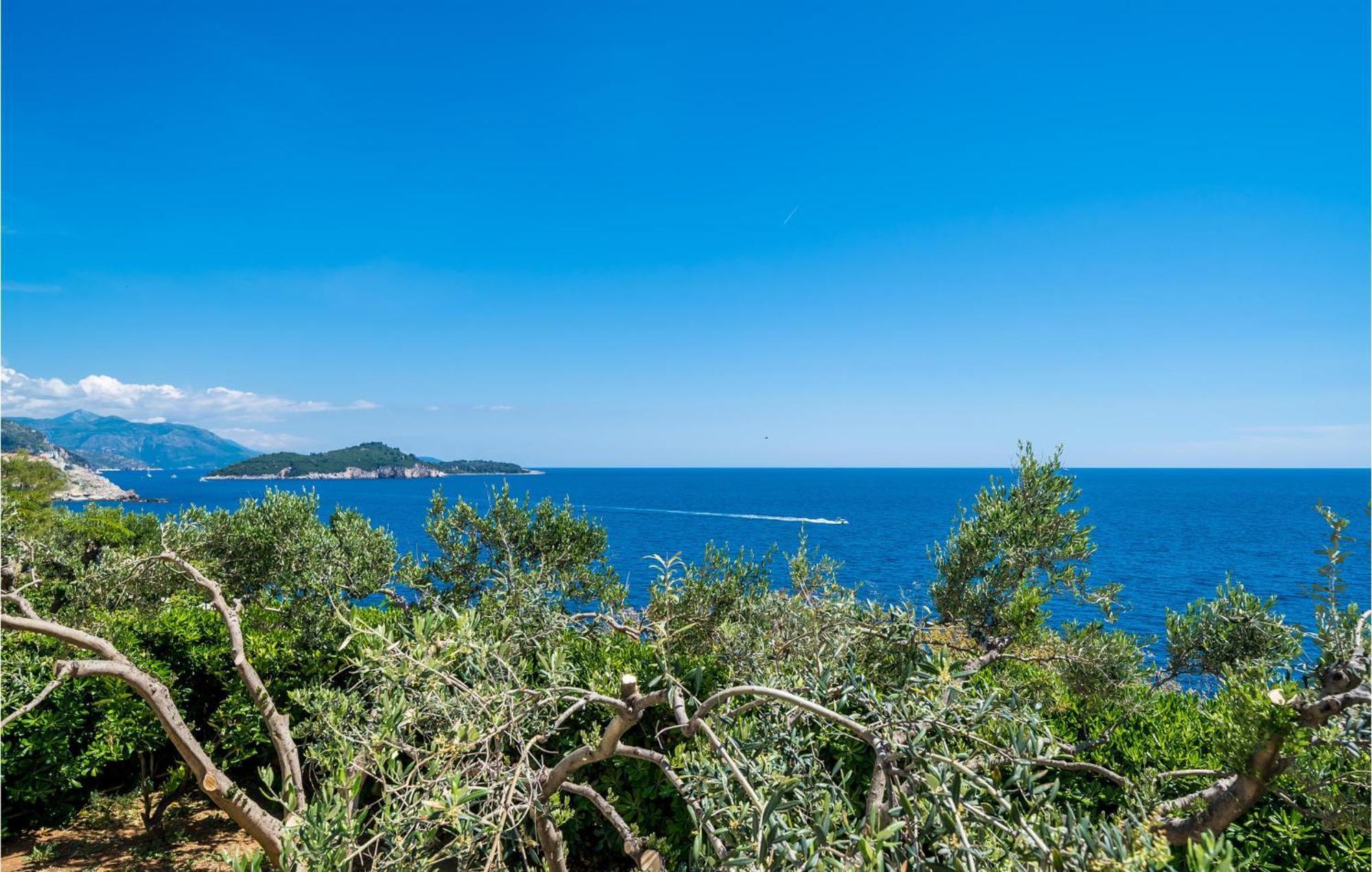 Cozy Apartment In Dubrovnik With House Sea View Ngoại thất bức ảnh