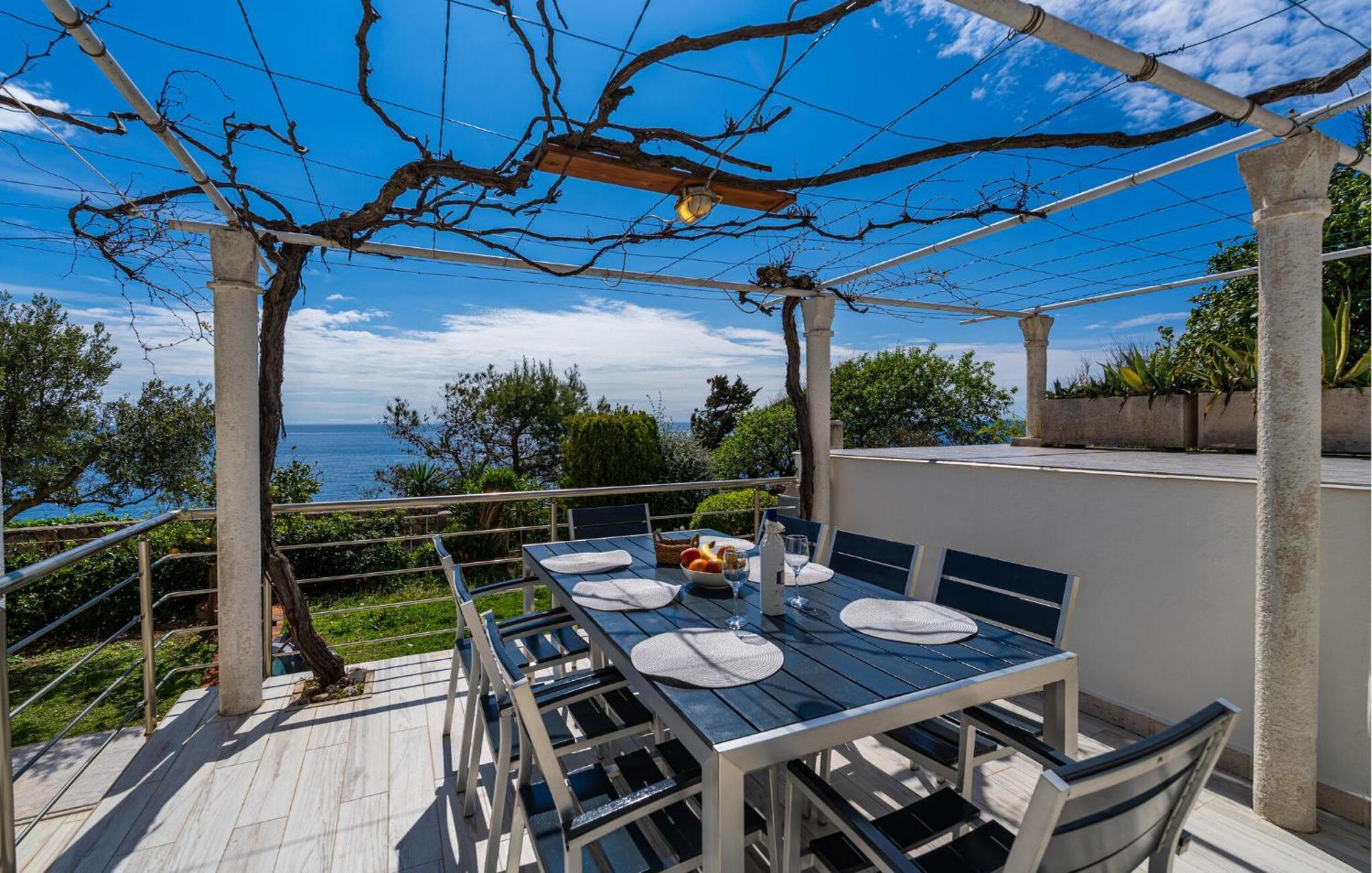 Cozy Apartment In Dubrovnik With House Sea View Ngoại thất bức ảnh