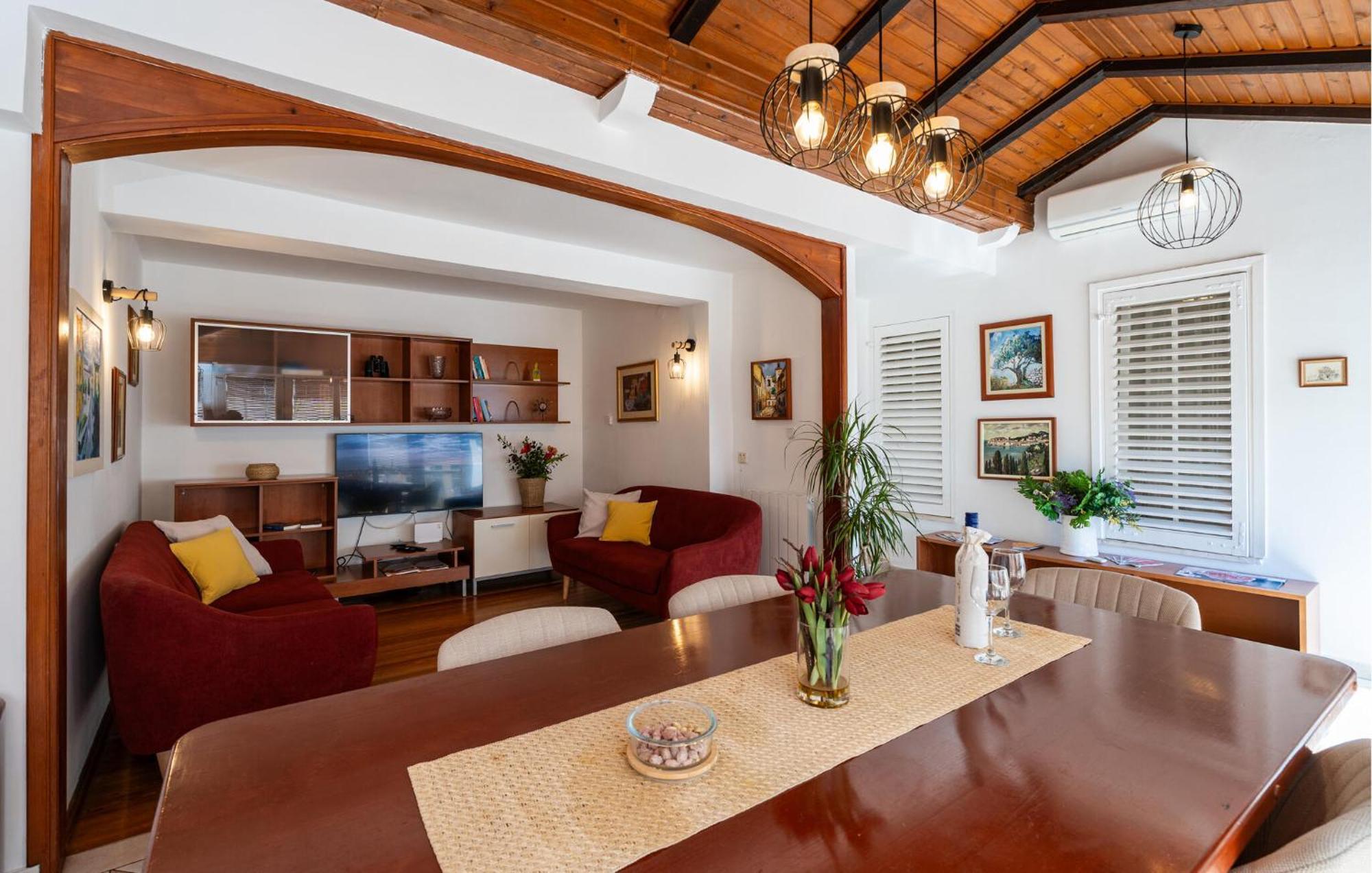 Cozy Apartment In Dubrovnik With House Sea View Ngoại thất bức ảnh